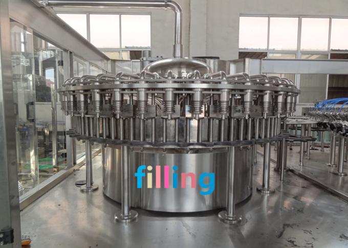 دستگاه پر کردن آب قابل شرب بطری پلاستیکی / شیشه ای 10000BPH 6.5kw 0