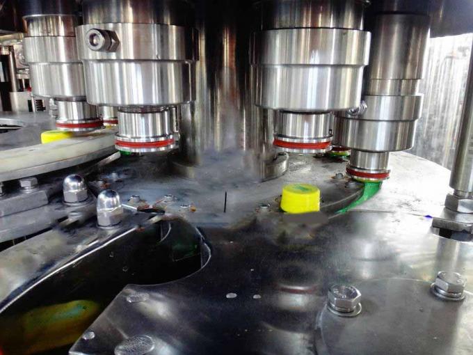 High Efficiency Automatic Carbonated Drink Filling Machine Easy Operation 4
