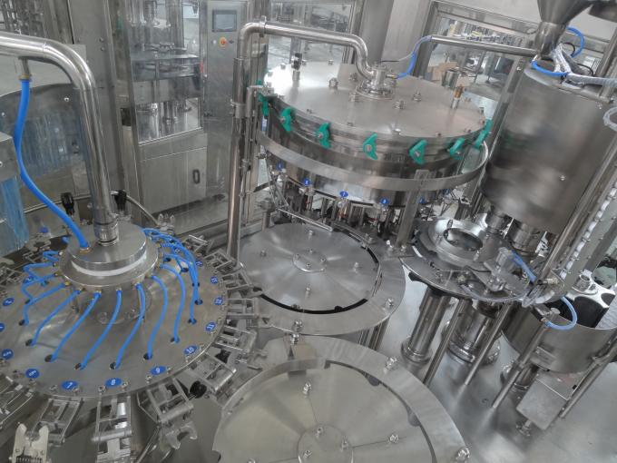 Automatic Carbonated Drink Filling Machine With Good Service , Soda Filling Machine 1