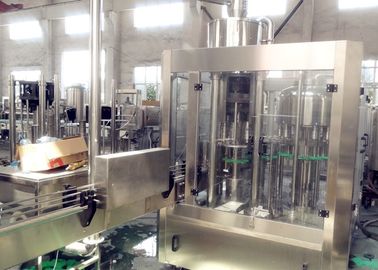 CE Certificated Beverages Carbonated Drink Filling Machine 3000kg Easy Operation