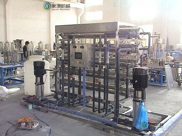 Electric 2000 L/H Water Purifying Equipment SUS304 Water Treatment Machine